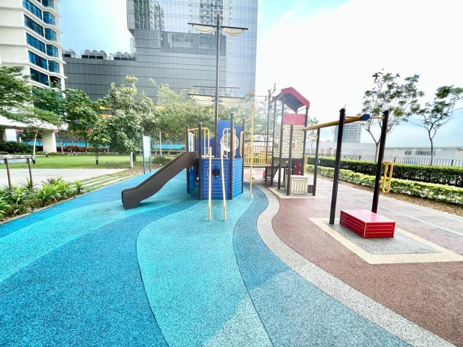 G 1-5Pax Cozy Home Trefoil Setia Alam 100Mps Wifi & Tv Sccc Exterior foto